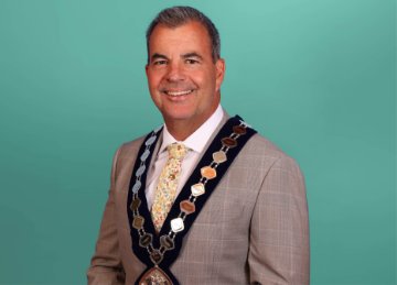 Image of Mayor Mark Irwin AM